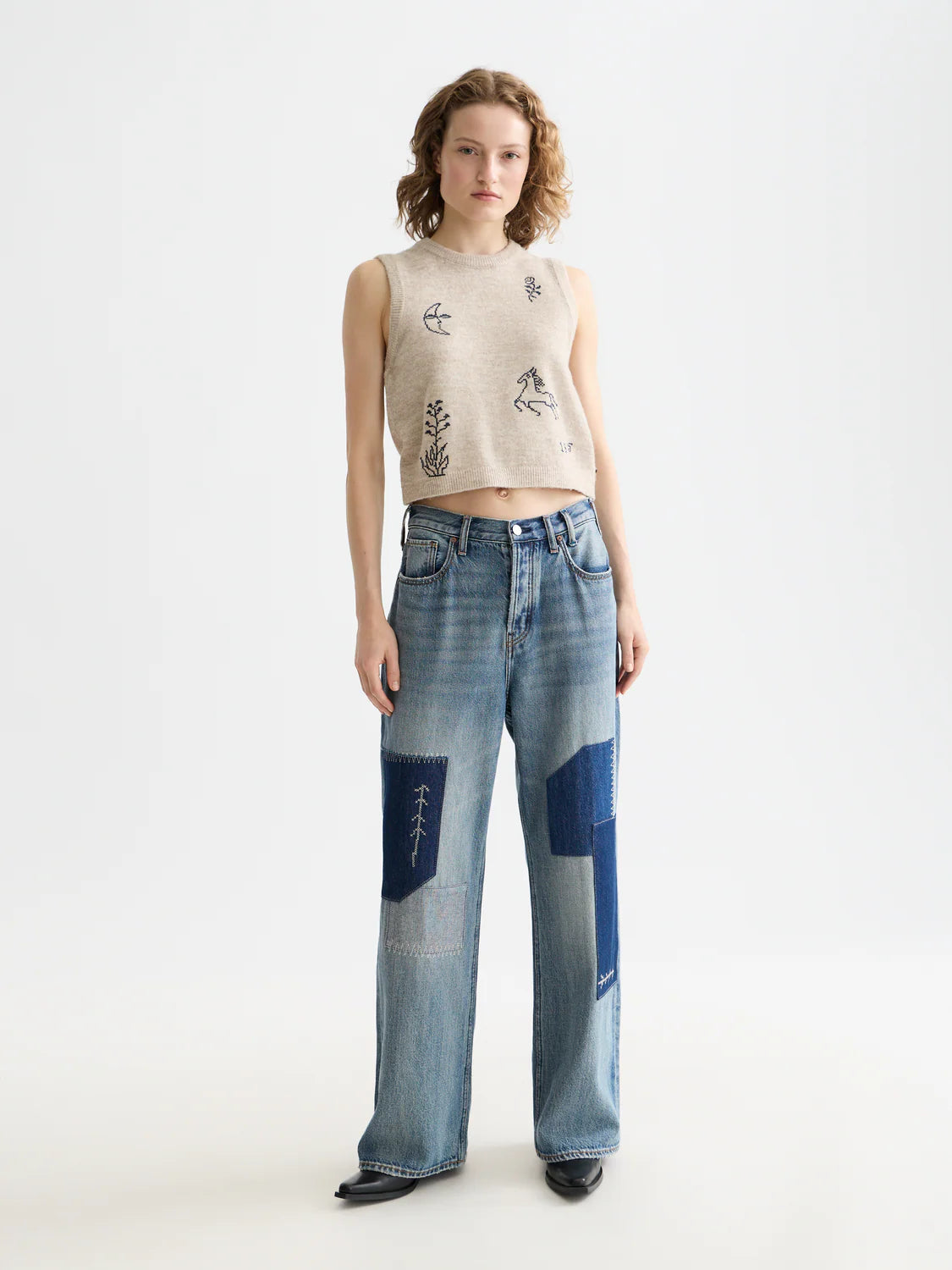 EMBROIDERED CREW NECK KNITTED TANK | SCOTCH & SODA