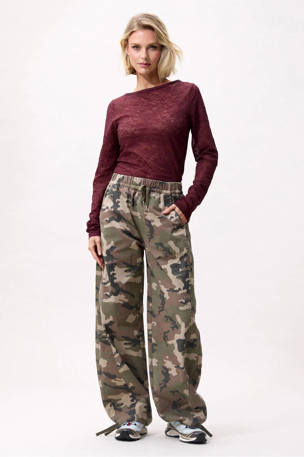 LACE LONG SLEEVE MERLOT | CATWALK JUNKIE