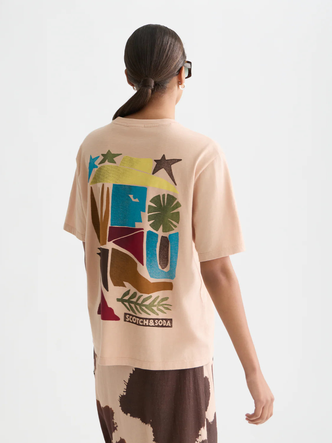 ARTWORK LOOSE T-SHIRT | SCOTCH & SODA