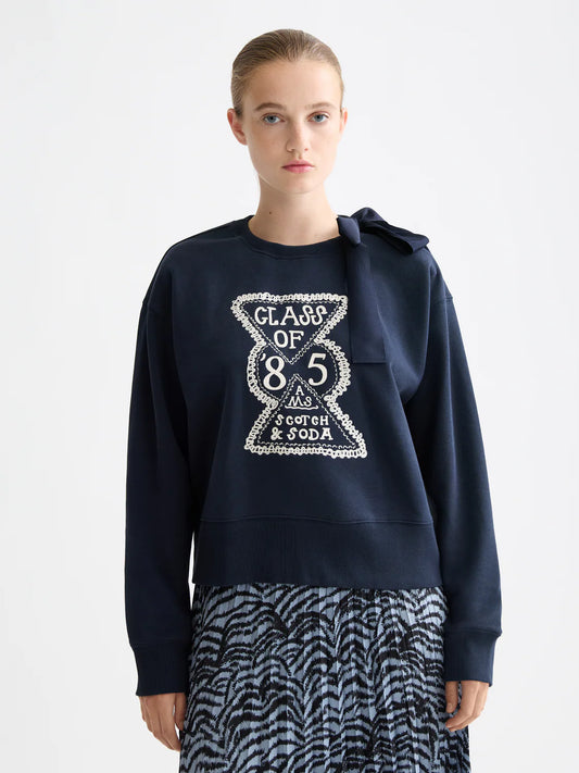 ELEVATED ARTWORK SWEATER SKY CAPTAIN | SCOTCH & SODA