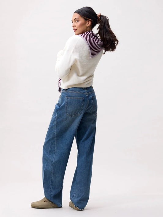 TRIANGLE SCARF STRIPED LAVENDER FROST | CATWALK JUNKIE