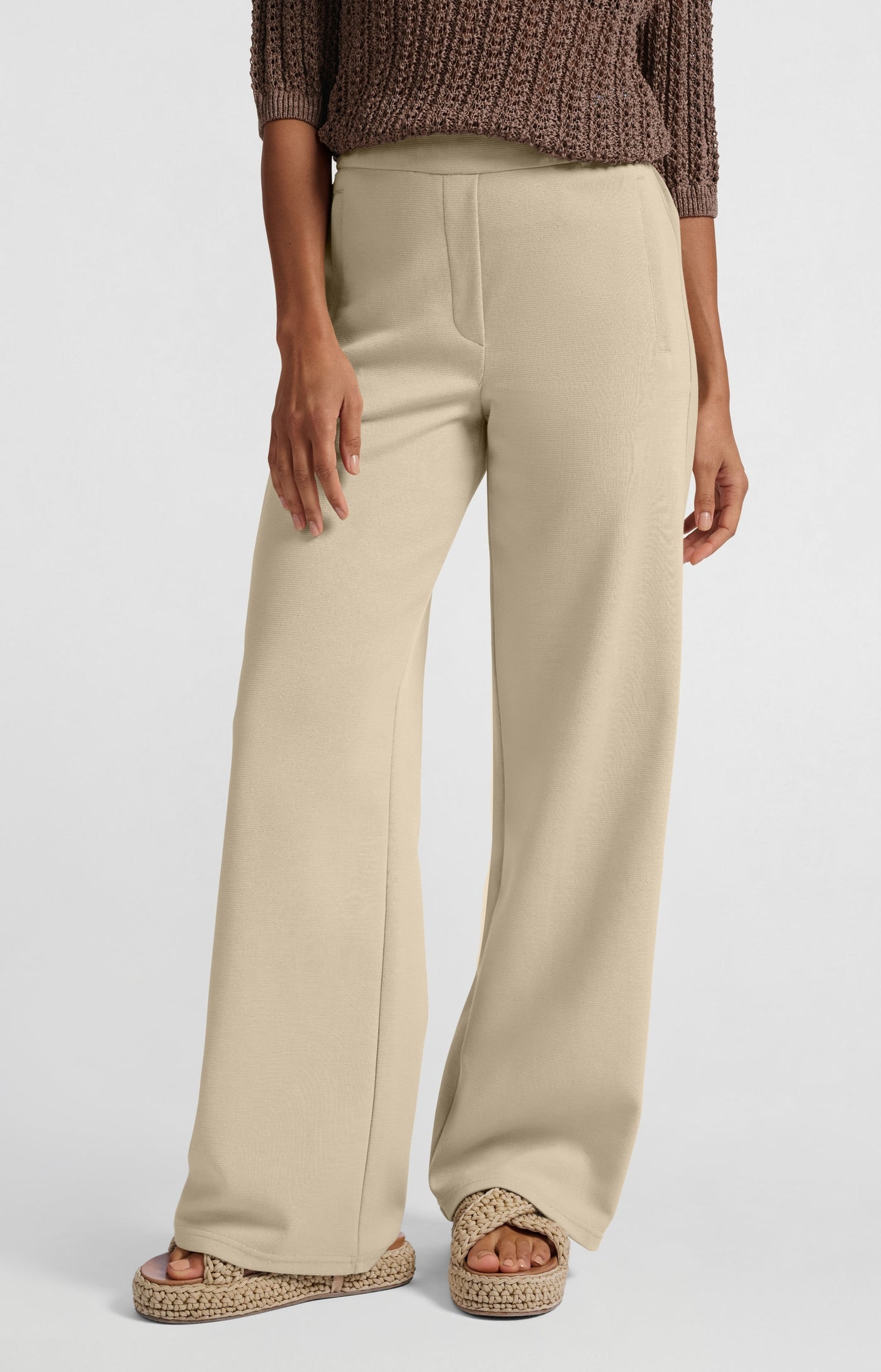 BROEK MET WIJDE PIJPEN EN HOGE TAILLE TWILL BEIGE | YAYA