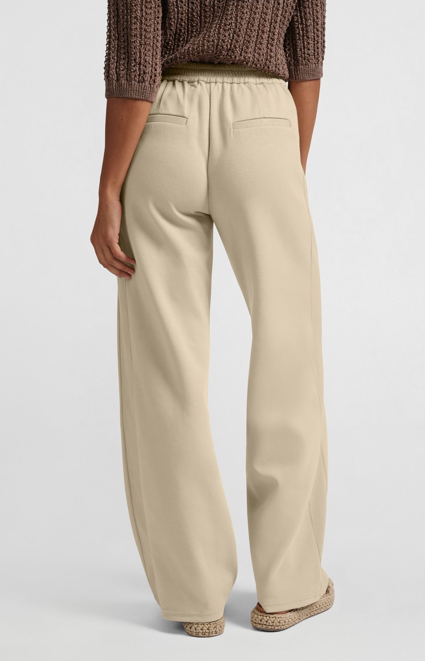 BROEK MET WIJDE PIJPEN EN HOGE TAILLE TWILL BEIGE | YAYA