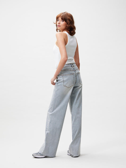 LOOSE FIT JEANS BLUE 300 | CATWALK JUNKIE