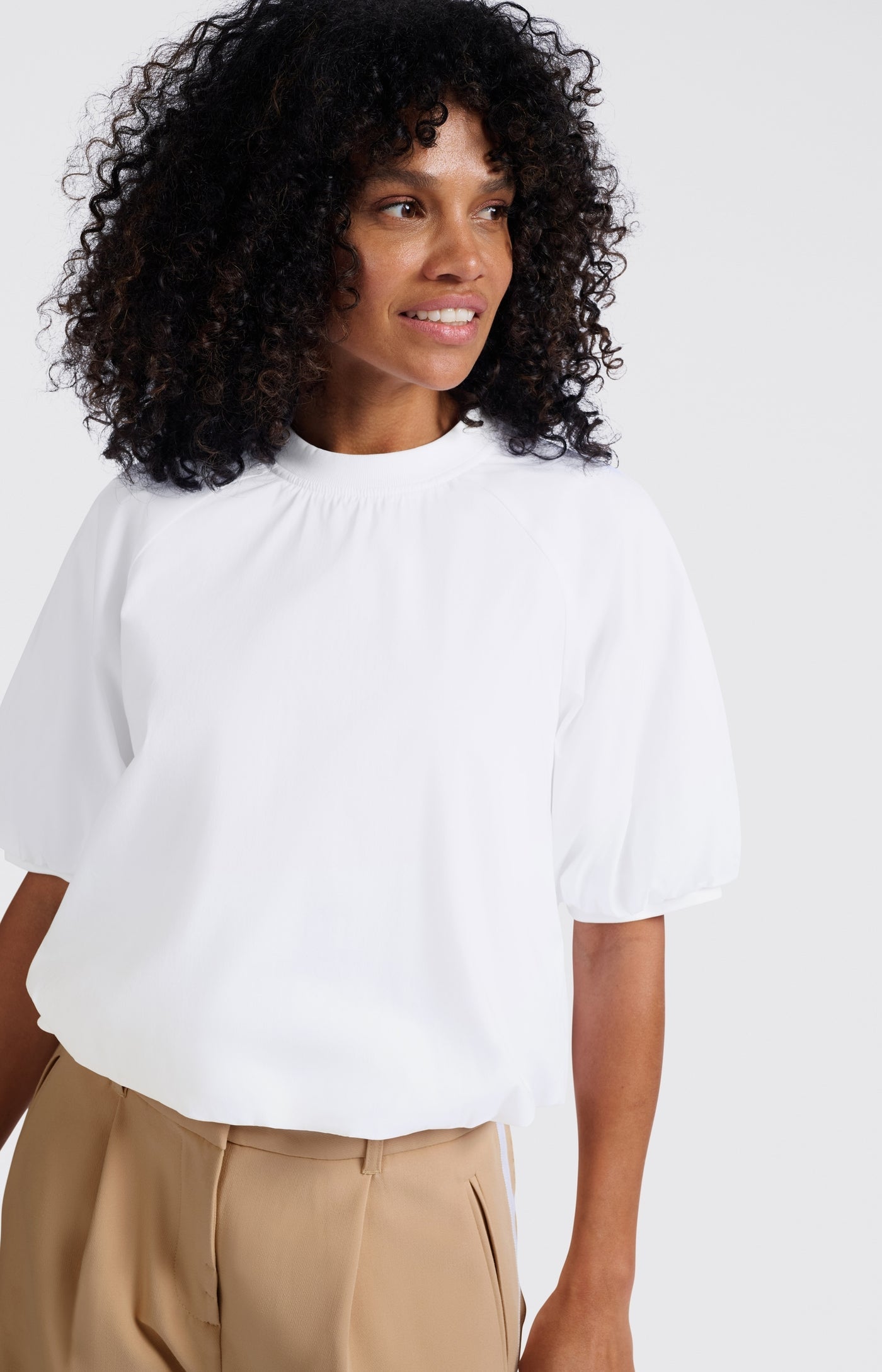 GEWEVEN T-SHIRT MET POFMOUWEN | YAYA