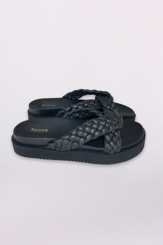 SANDAL BLACK | SPOOQ THE LABEL