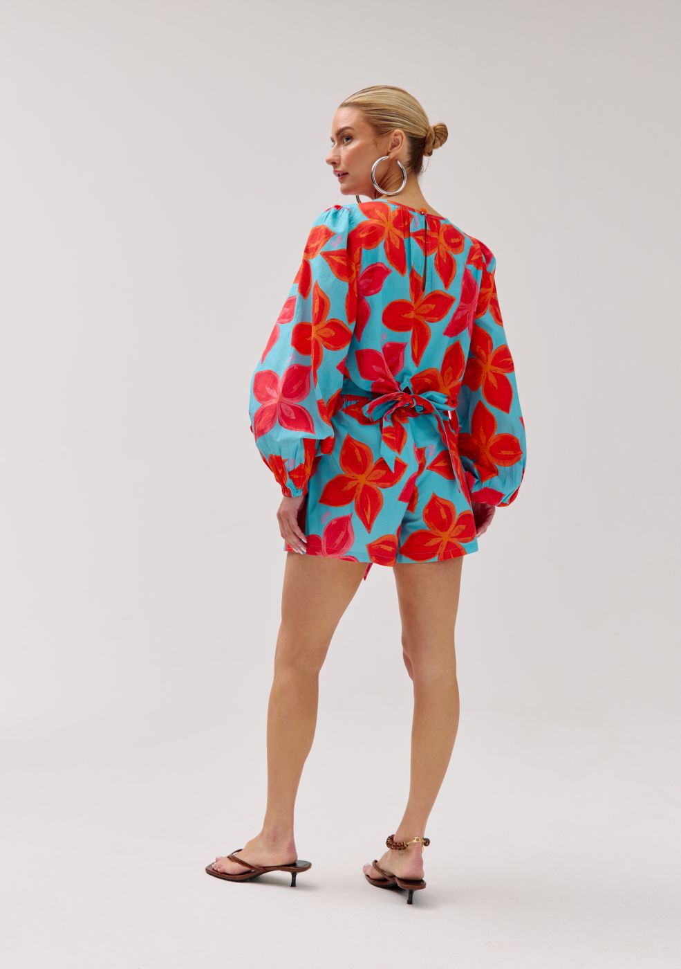 SHORT MILA FRAGILE FLOWER | HARPER & YVE