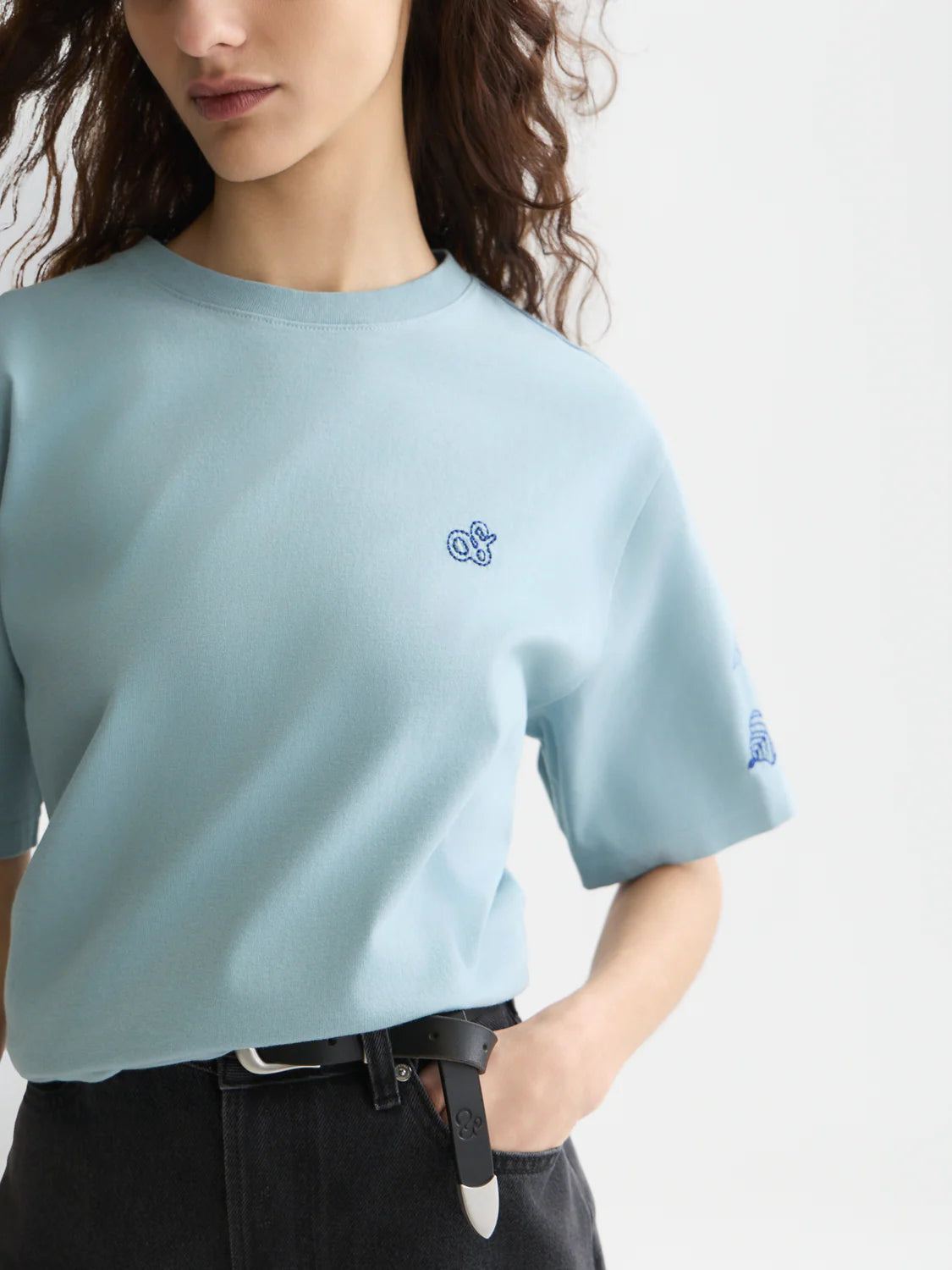 EMBROIDERED LOOSE T-SHIRT | SCOTCH & SODA