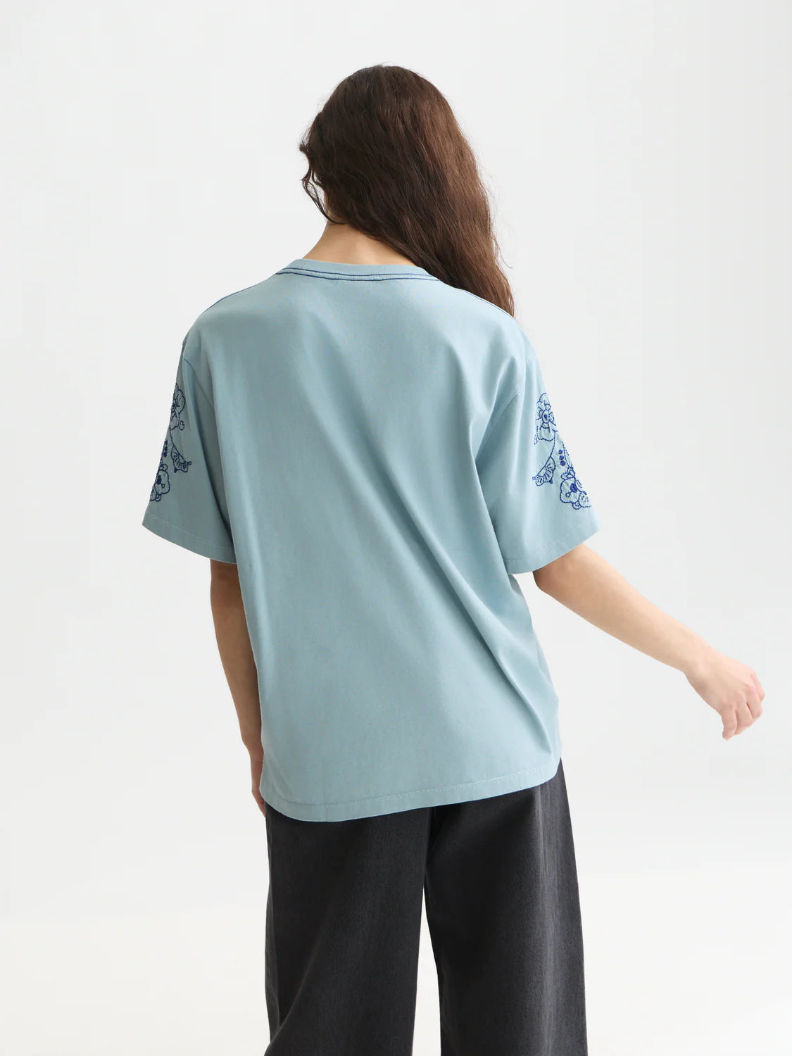 EMBROIDERED LOOSE T-SHIRT | SCOTCH & SODA
