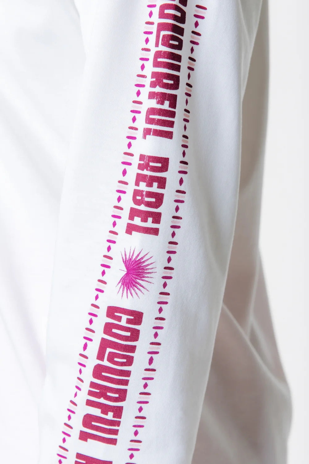 SUMMER ESTATE LONGSLEEVE | COLOURFUL REBEL