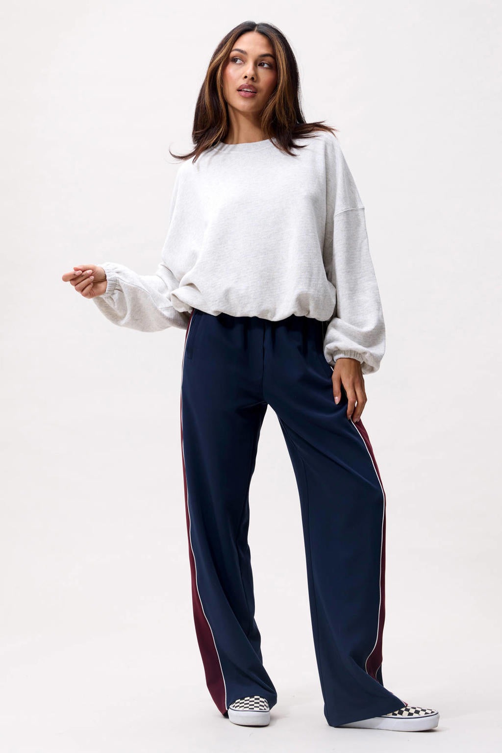 OVERSIZED GRAPHIC SWEATER | CATWALK JUNKIE