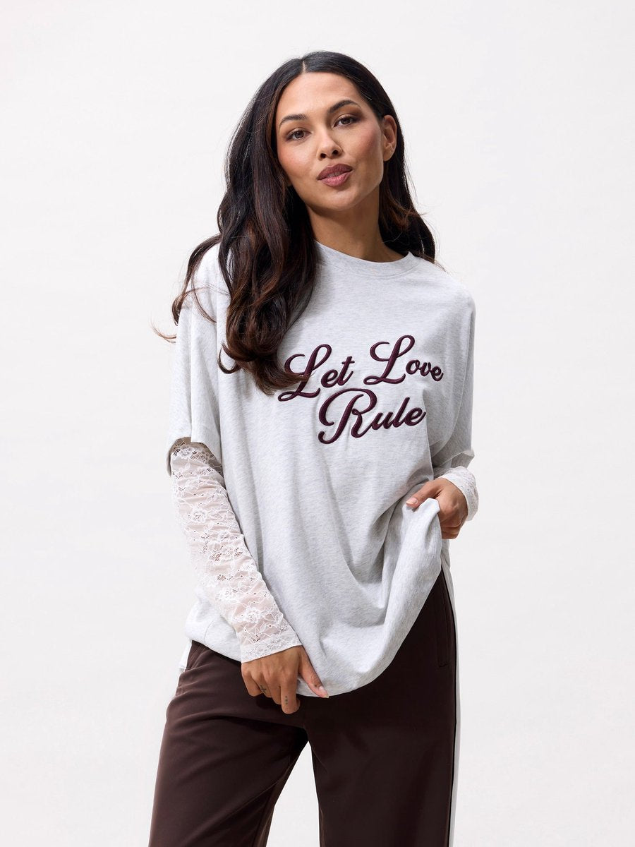OVERSIZED GRAPHIC T-SHIRT | CATWALK JUNKIE