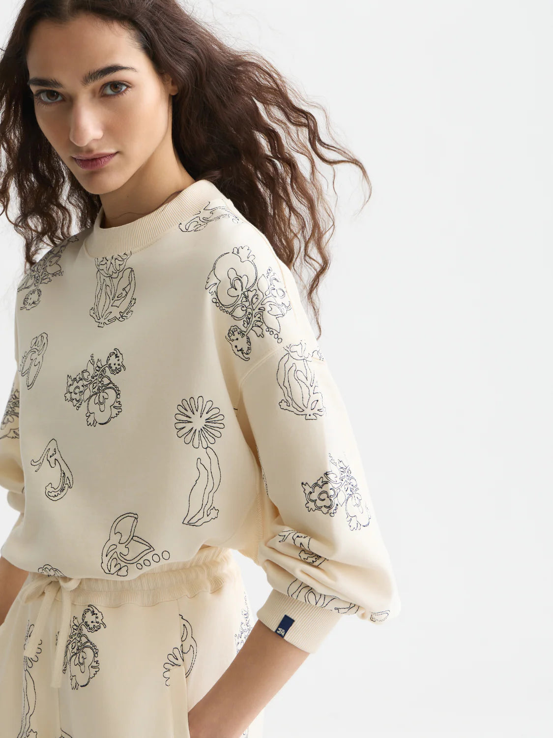 EMBROIDERED SWEATSHIRT | SCOTCH & SODA