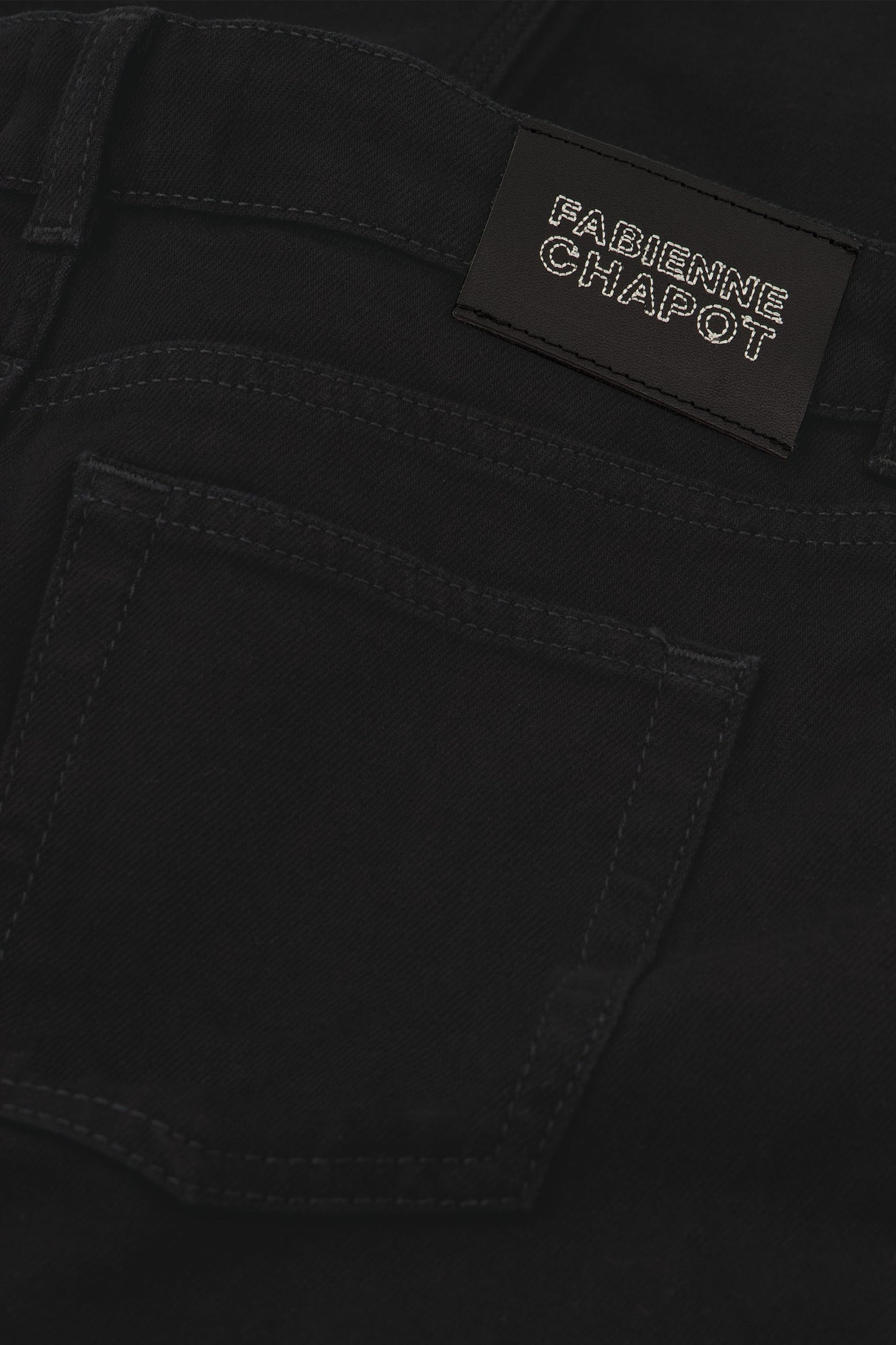 BLAKE LOOSE TAPERED JEANS BLACK | FABIENNE CHAPOT
