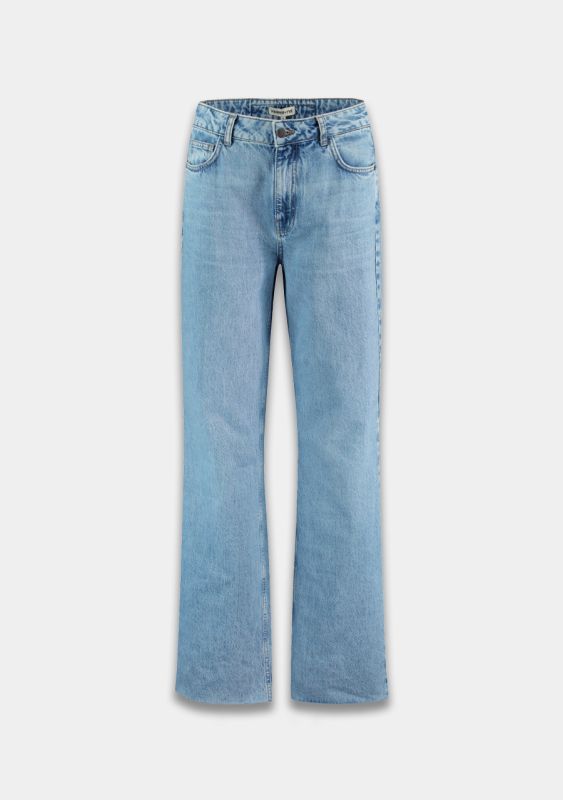 JEANS YVE LIGHT BLUE | HARPER & YVE